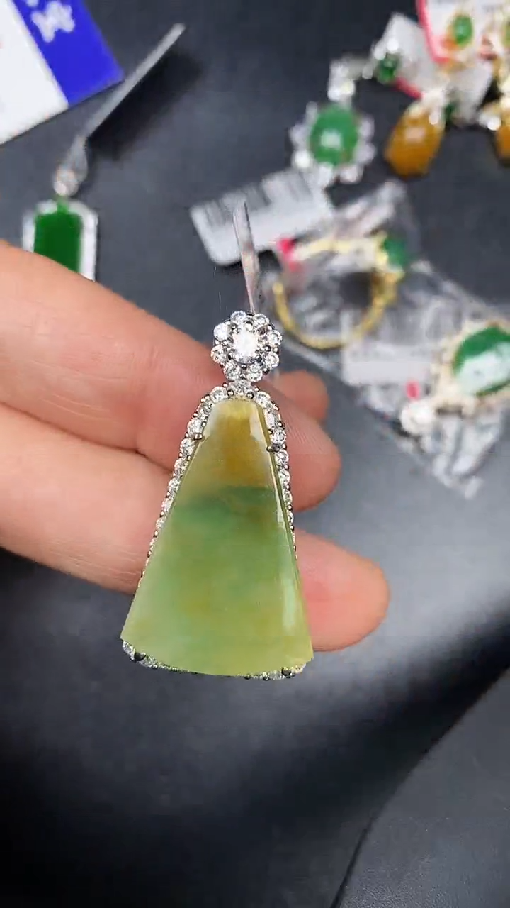 银S925镶嵌戒指翡翠3800