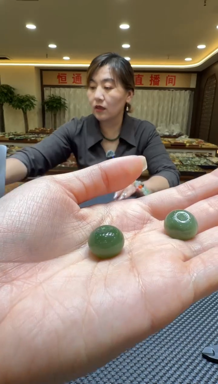颈饰未镶嵌和田玉挂件（多样性发一）