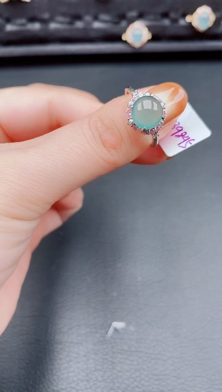 【闪购商品】翡翠戒指银S925镶嵌天然a货翡翠188