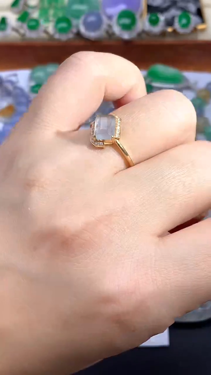 【闪购商品】翡翠戒指18K金镶嵌43-天然翡翠