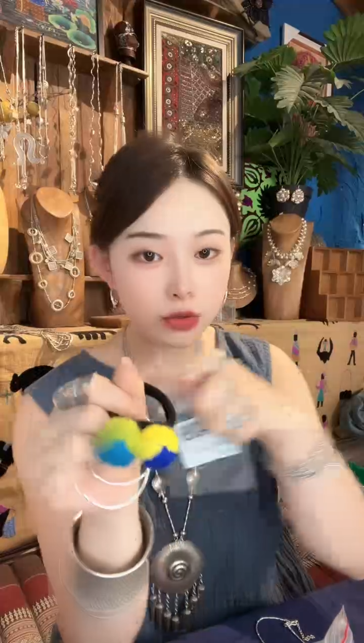 无925银?****?耳圈 