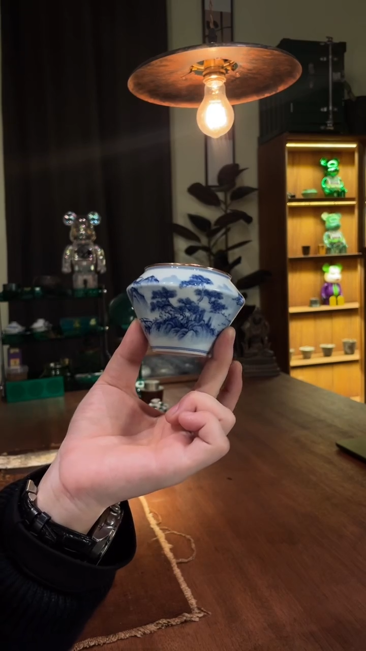 包铜青花山水建水