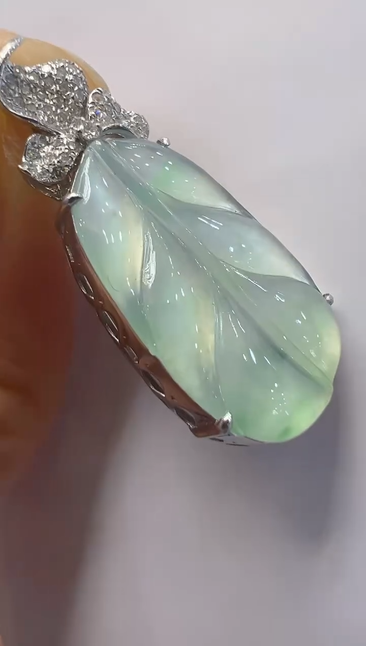 【闪购商品】翡翠吊坠(不含链)18K金镶嵌多样性团购发一件