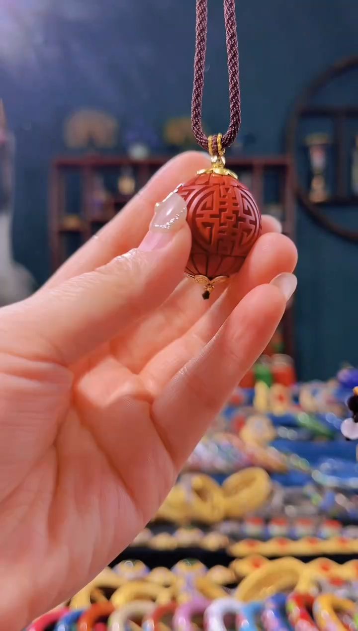 【闪购商品】雕漆3.0大珠项链喜字