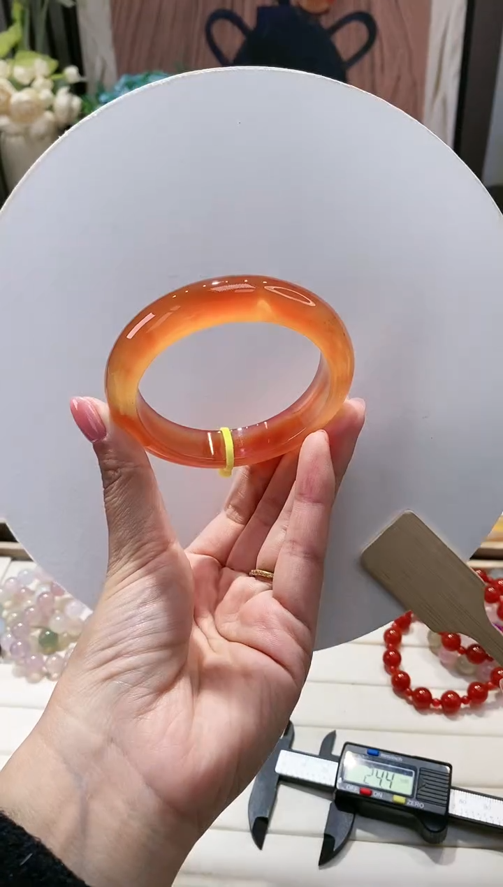 手镯玛瑙/玉髓未镶嵌96-59