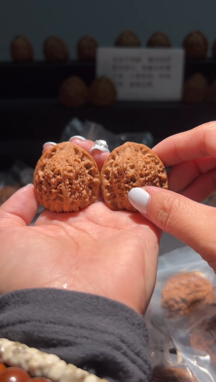 吊坠文玩核桃大*良68福利对南疆石