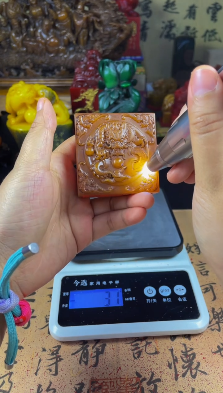 寿山石印石龙戏双珠大扁章五面印