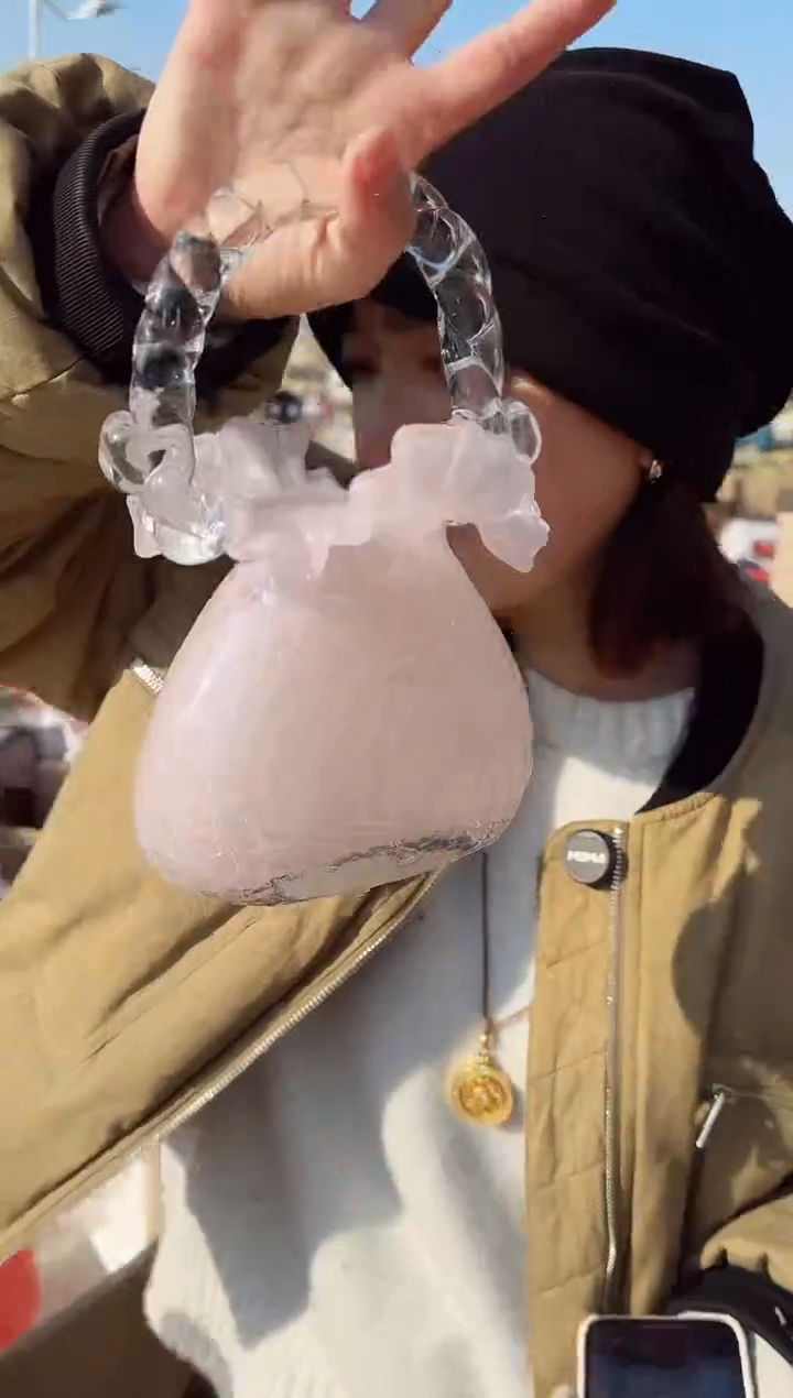 【闪购商品】玻璃C-海燕微瑕花瓶--T7FU6