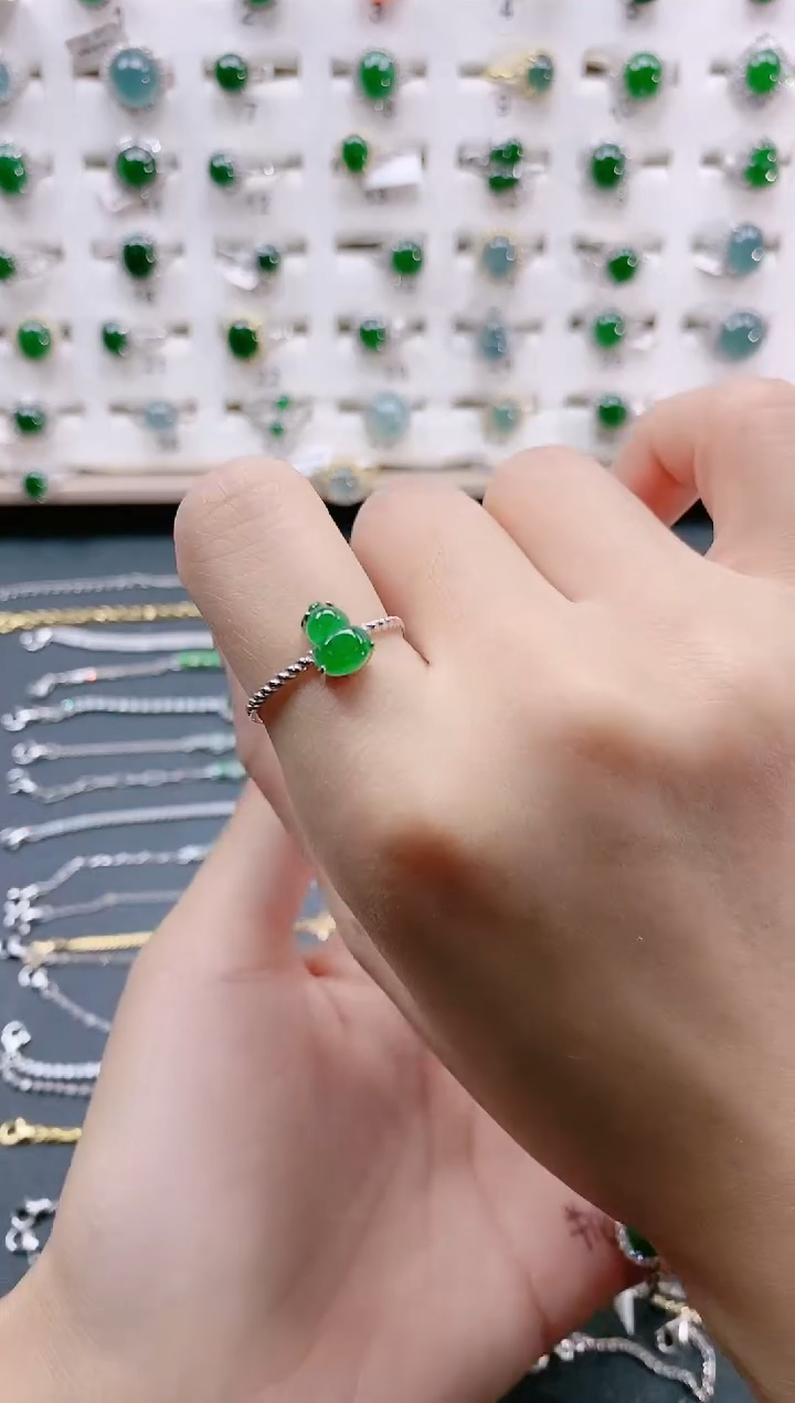 【闪购商品】翡翠戒指银S925镶嵌天然翡翠