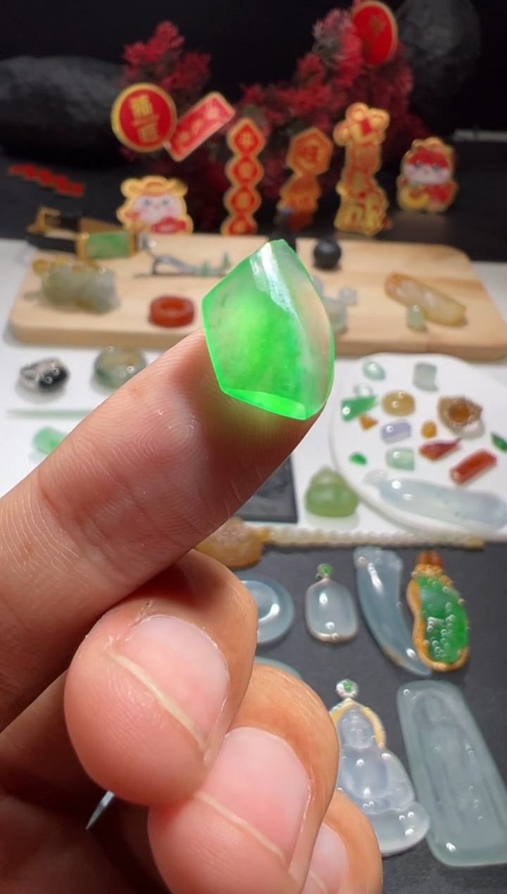 【闪购商品】定制翡翠未镶嵌天然缅甸A货翡翠