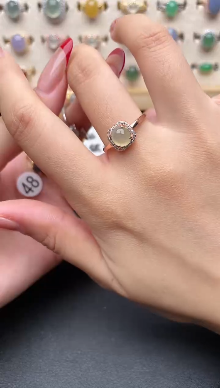 【闪购商品】翡翠戒指银S925镶嵌一物一证一礼盒