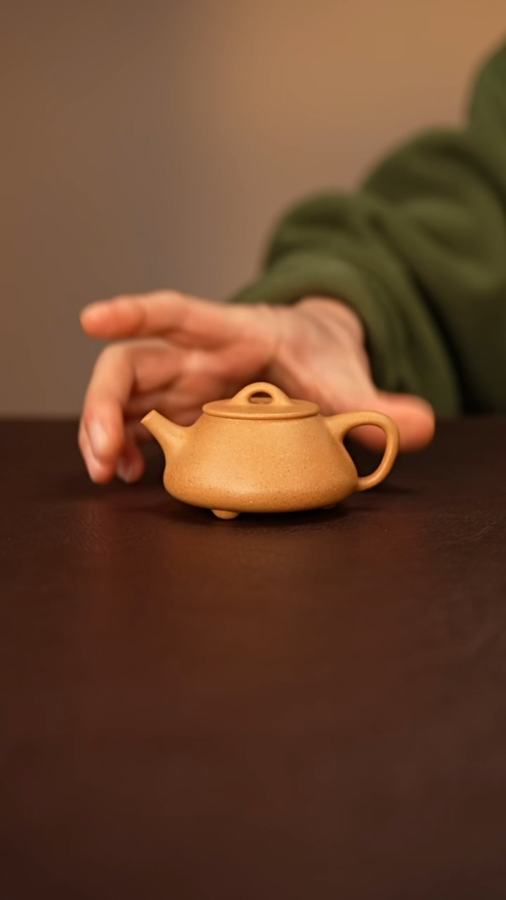 茶壶紫砂小平盖石瓢80cc