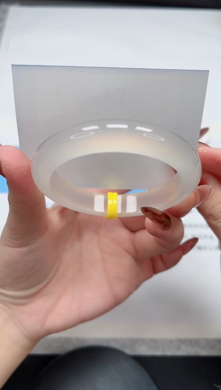 【闪购商品】玛瑙/玉髓手镯未镶嵌206/香槟57.2