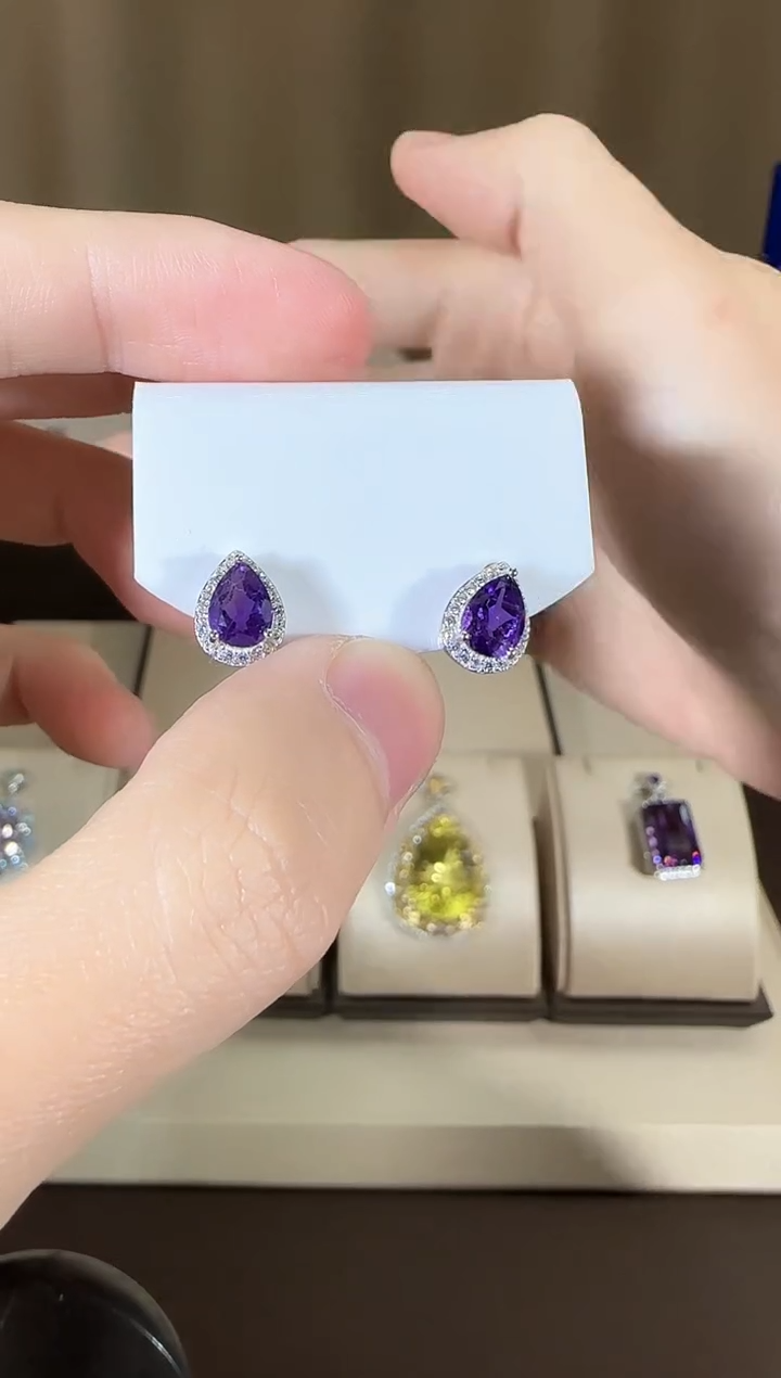 【闪购商品】紫晶耳饰银S925镶嵌5*7mm耳钉