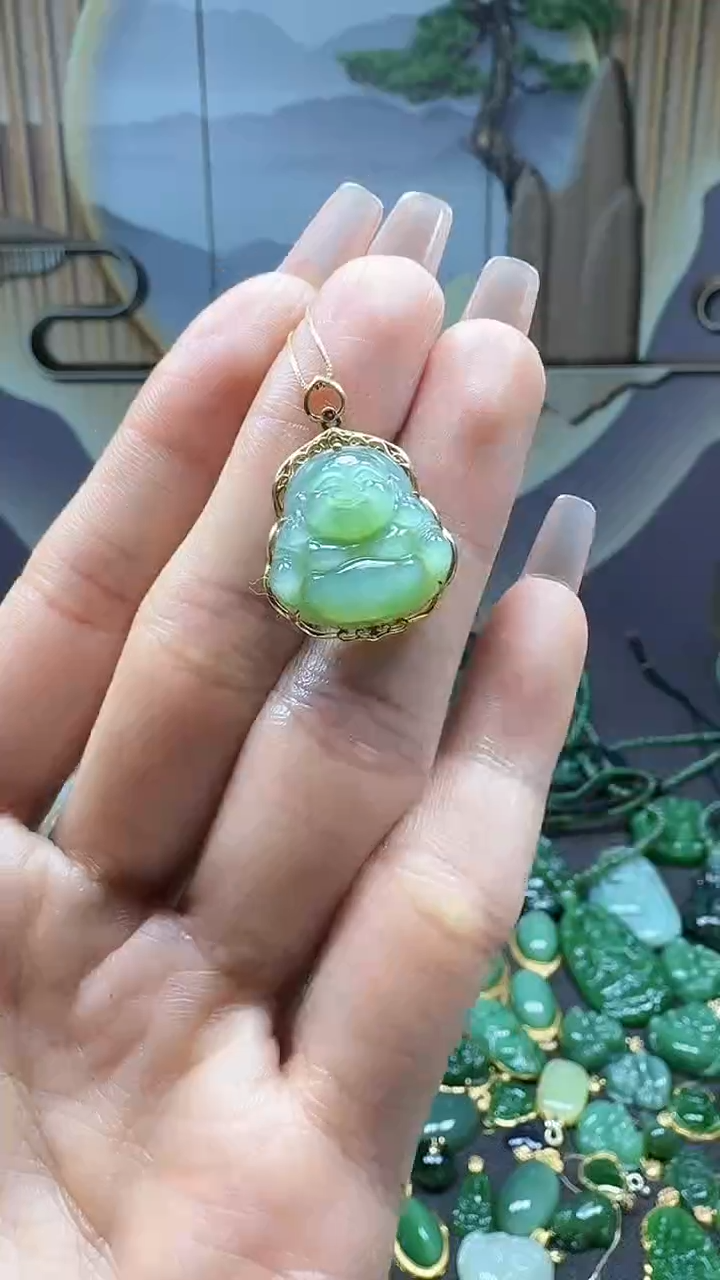 【闪购商品】和田玉挂件18K金镶嵌1