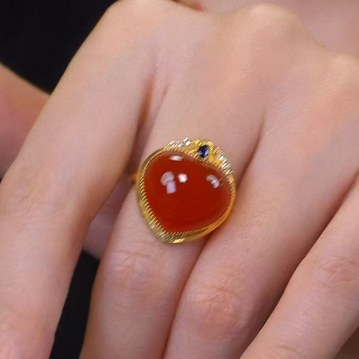 【婧婧精选】臻品 · 18K金南红冰红爱心戒指 ≈13MM+ 多样性发