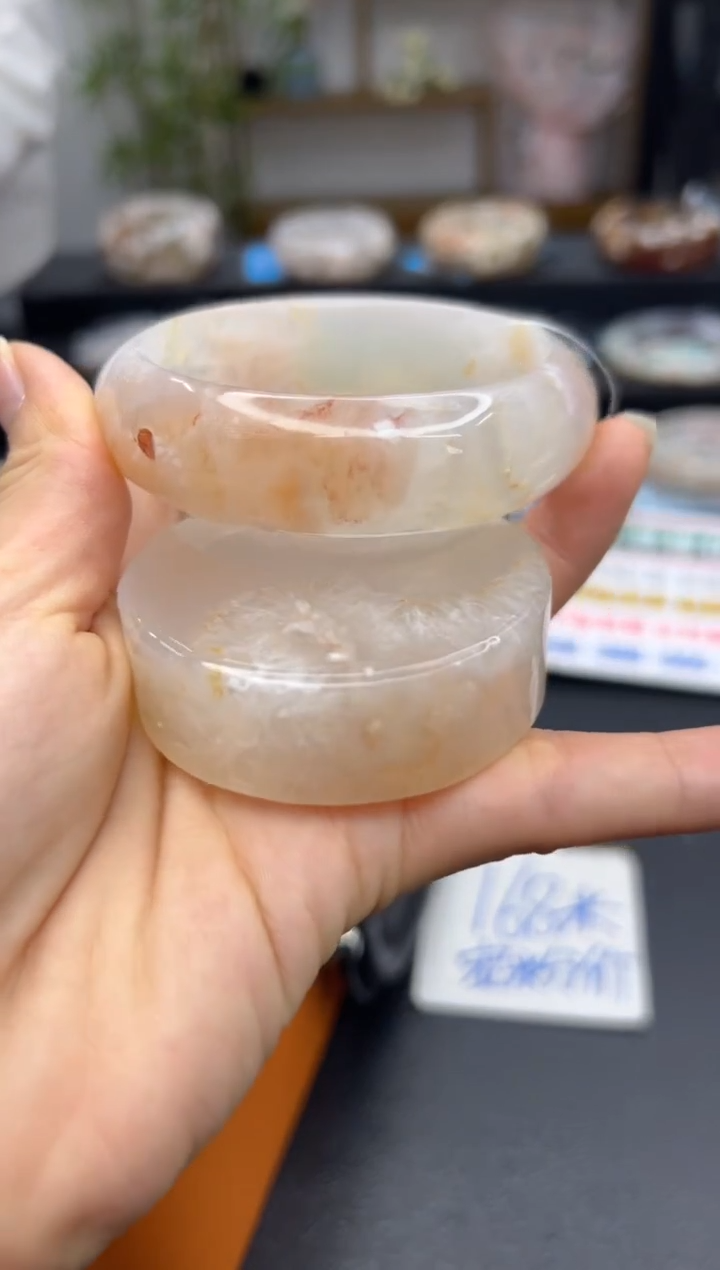 【闪购商品】石英质玉手镯未镶嵌A225(59圈赠送镯心)