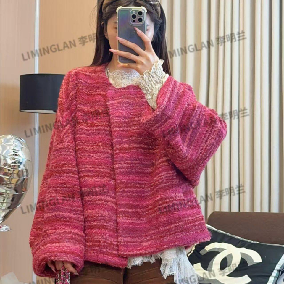 宽松型长袖女常规单排扣短外套宽松外套秋冬时尚圆领