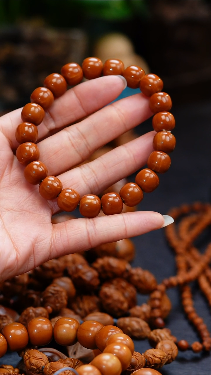 【闪购商品】橄榄核吊坠橄榄核