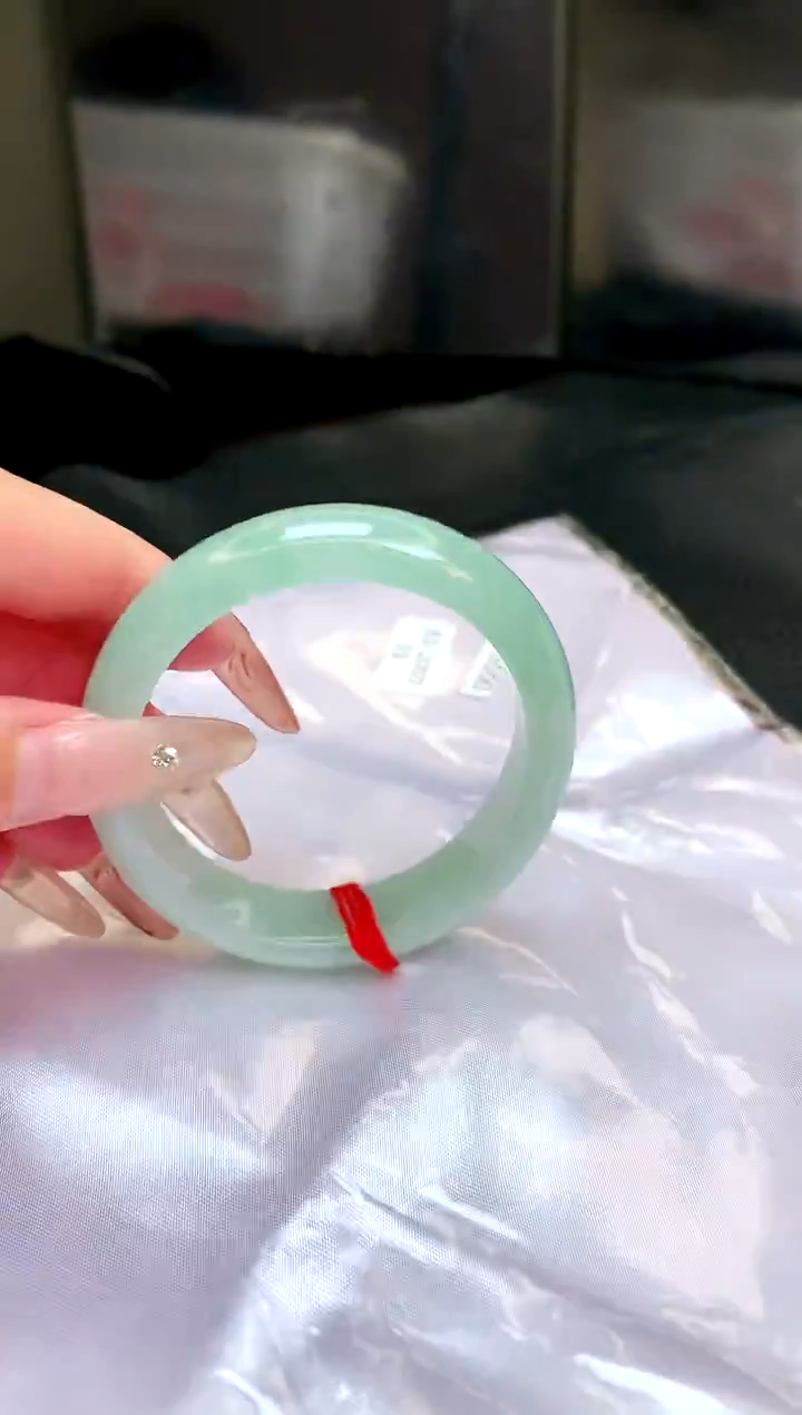 【闪购商品】翡翠手镯未镶嵌缅甸天然A货手镯