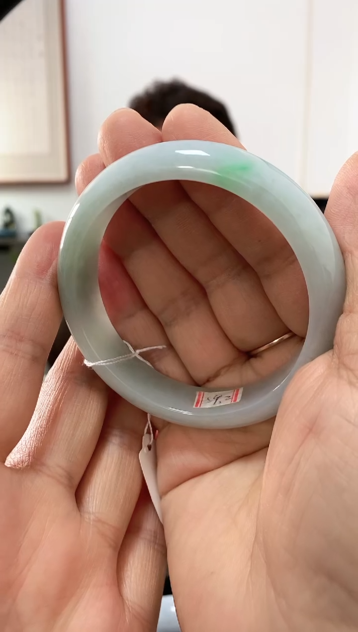 【闪购商品】翡翠手镯未镶嵌手镯59.2