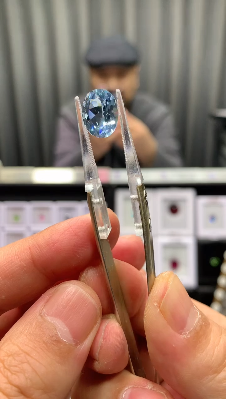 【闪购商品】海蓝宝石笔搁未镶嵌3.35ct  31