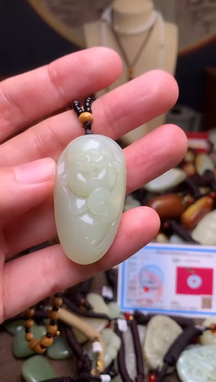 颈饰未镶嵌和田玉新疆料青海料清水和田玉吊坠
