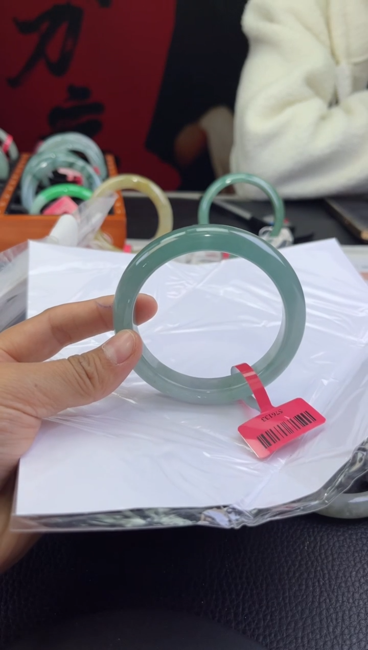 【闪购商品】翡翠手镯未镶嵌翡翠手镯