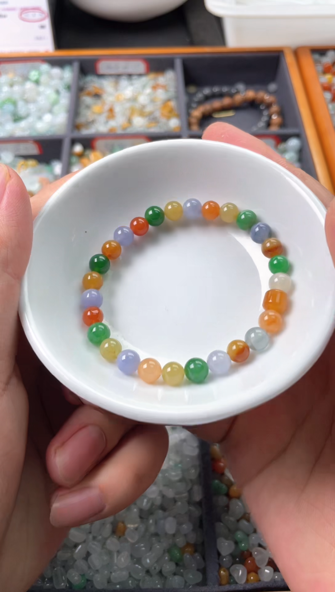 翡翠未镶嵌颈饰00001242