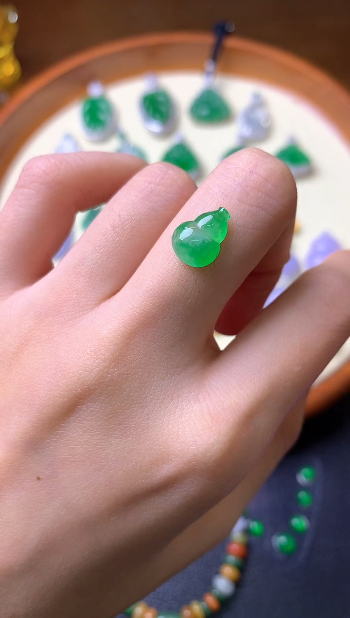 【闪购商品】定制翡翠未镶嵌裸石（镶嵌定制）