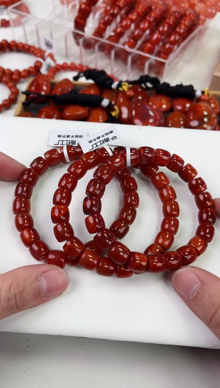 【闪购商品】南红玛瑙瓦西直切手串10+未镶嵌（多样式发其一）