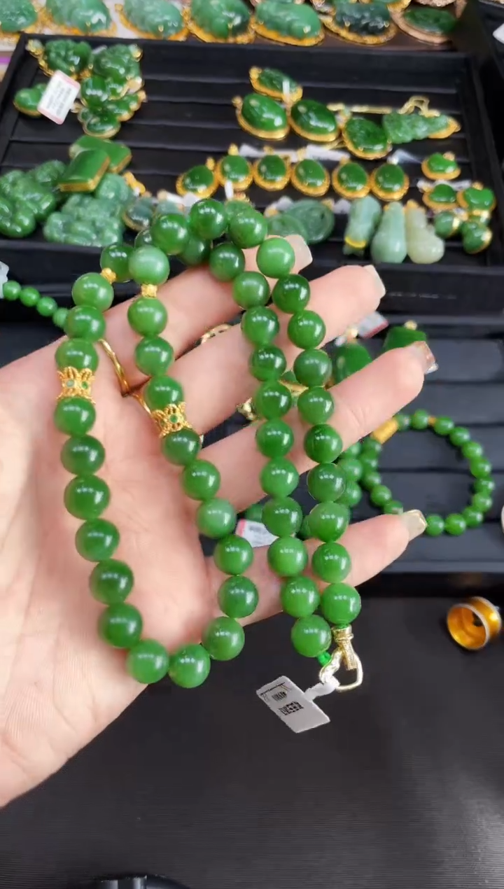 【闪购商品】和田玉项链18K金镶嵌多样性发一