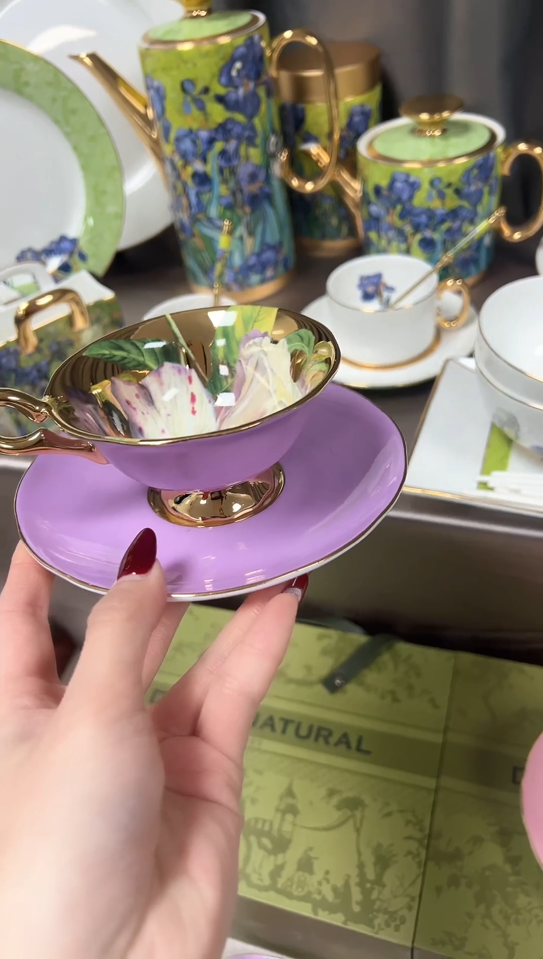 【闪购商品】瓷片新号开播不计成本欢迎点菜！