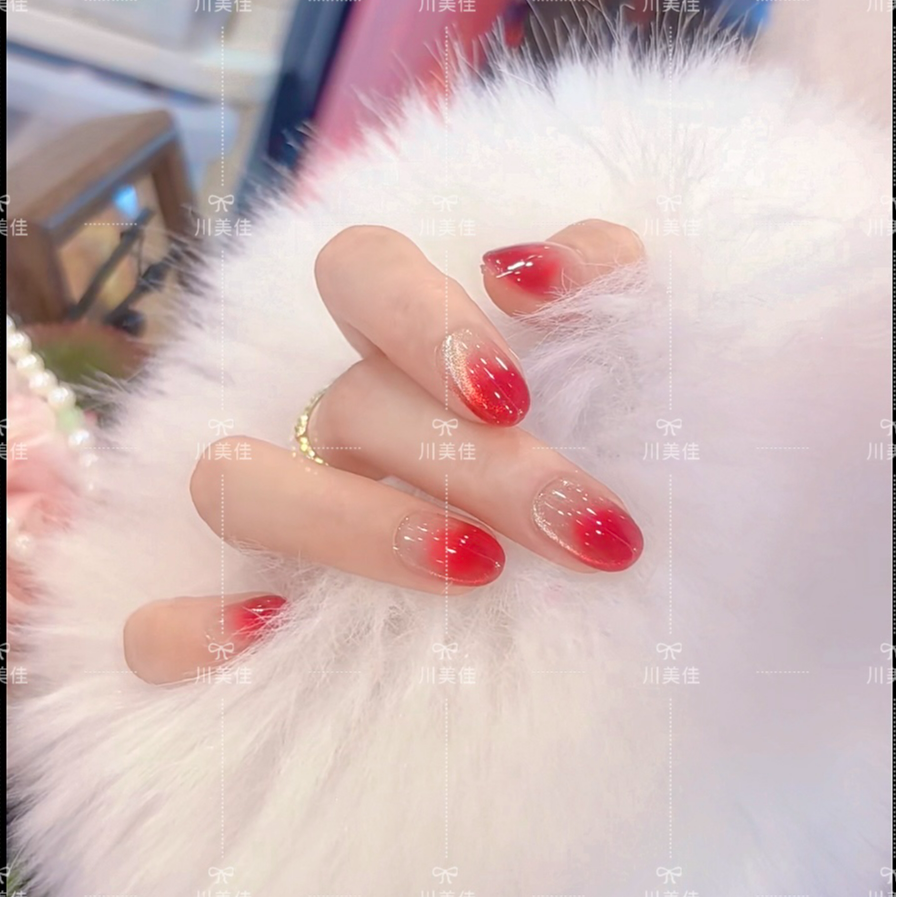 川美佳《复古电话亭》气质显白透红渐变猫眼纯手工穿戴甲高级感美甲