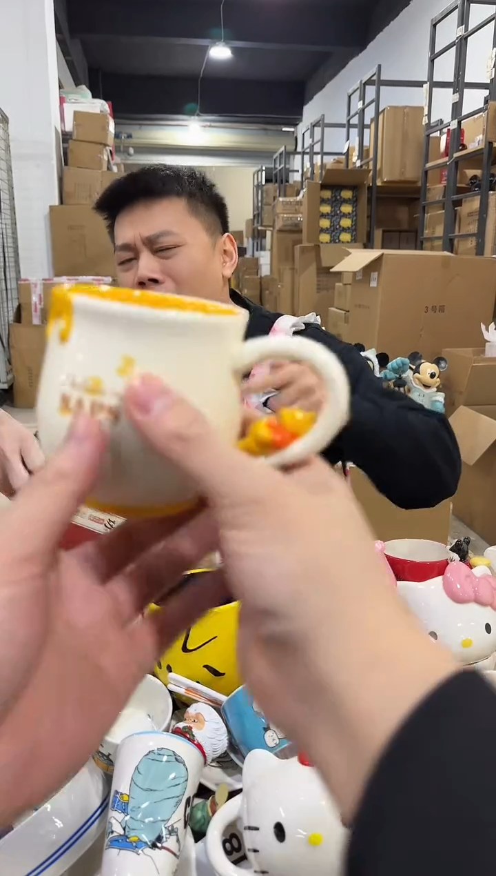 瓷片原盒维尼蜂蜜水杯