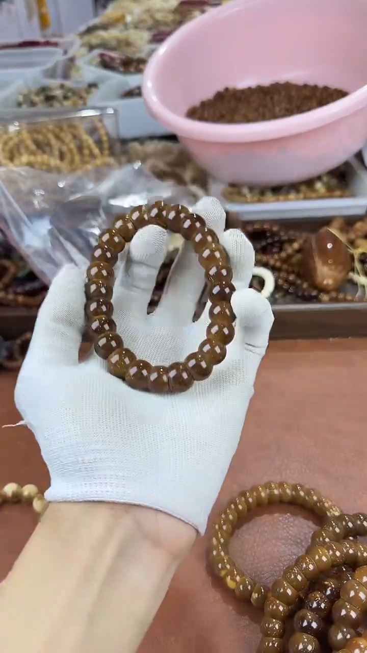 手串紫金鼠紫金鼠巧克力碗肠