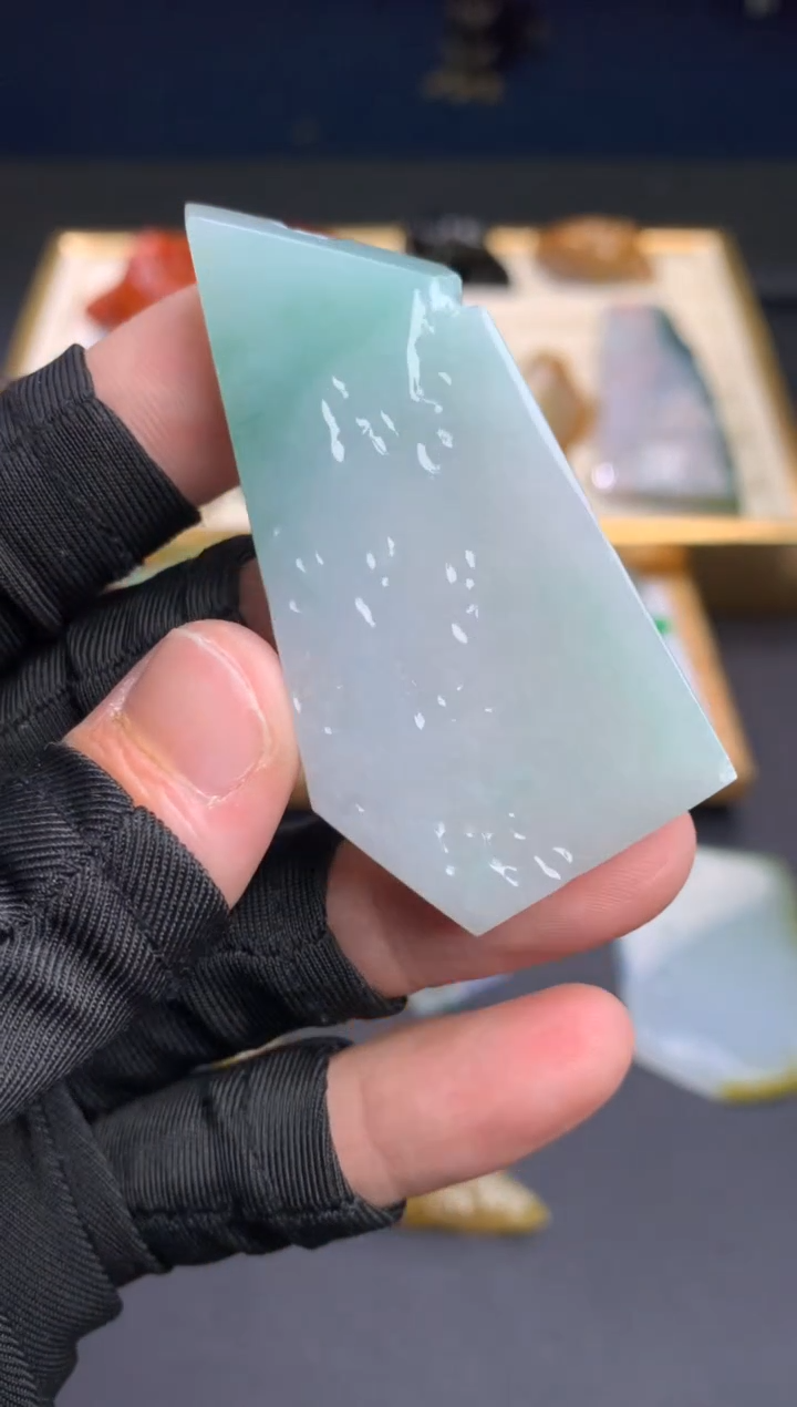 【闪购商品】定制翡翠未镶嵌               