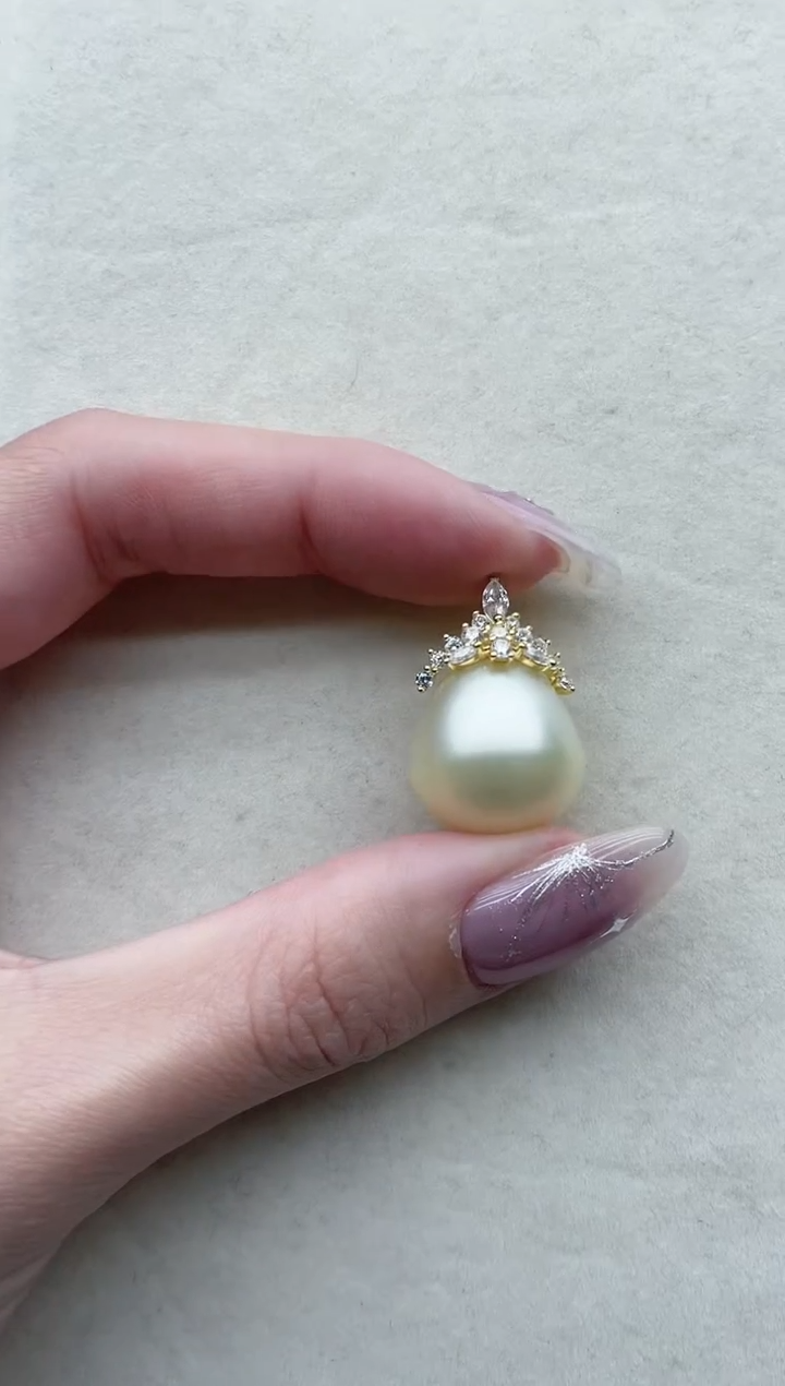 【闪购商品】海水珍珠吊坠银S925镶嵌Y25