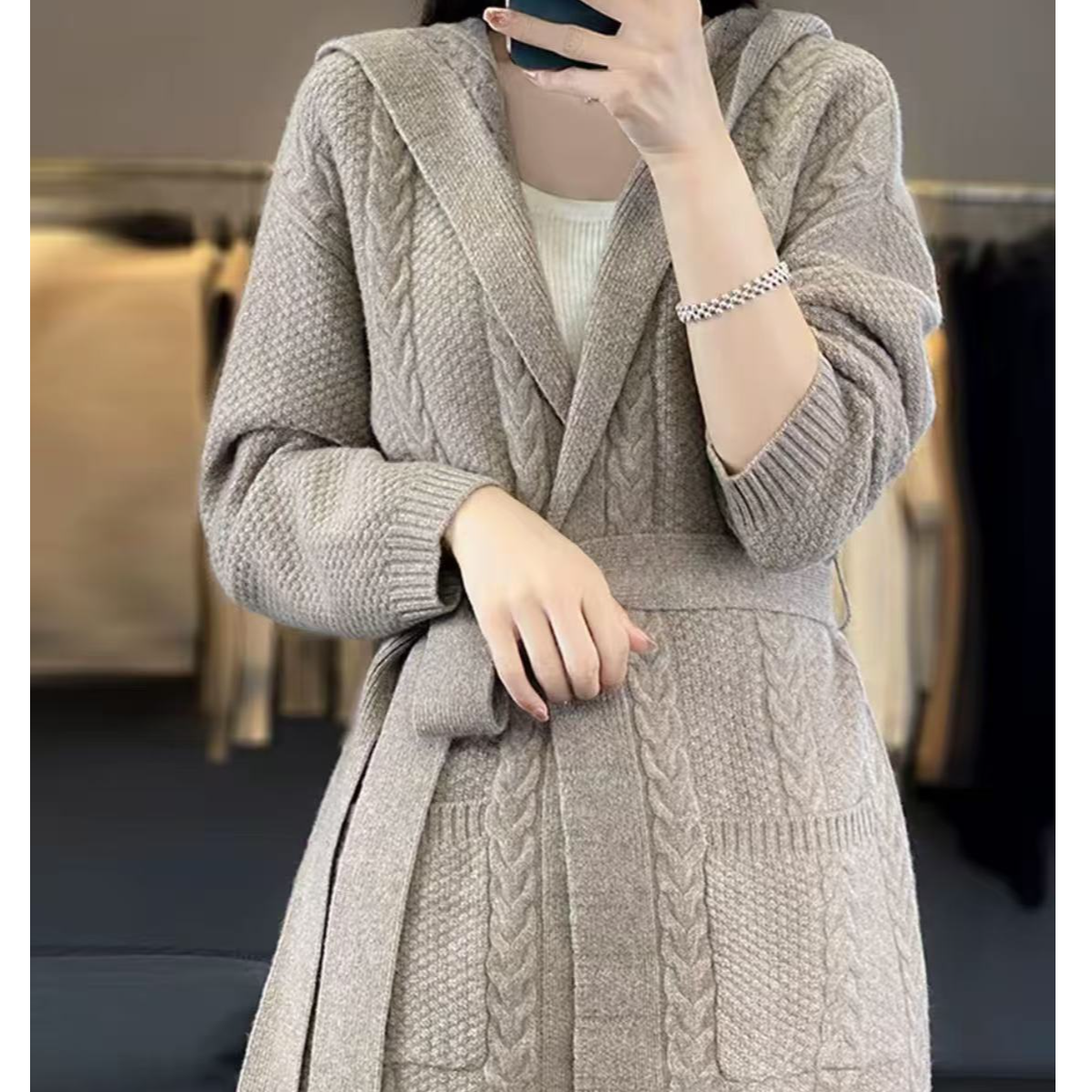 【品牌高货      100羊毛】长款加厚连帽