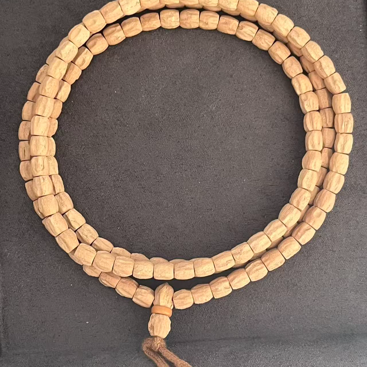 热振百香籽  直筒高桩长桩粉红皮手串脖挂