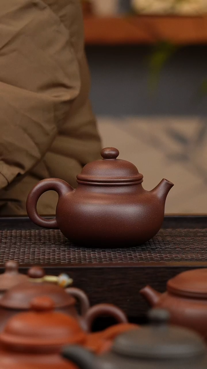 【闪购商品】紫砂茶壶容天 200cc 平台底曹清  