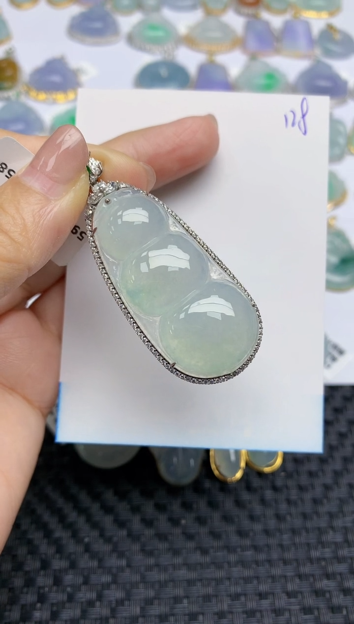 【闪购商品】翡翠颈饰18K金镶嵌天然A货翡翠 128