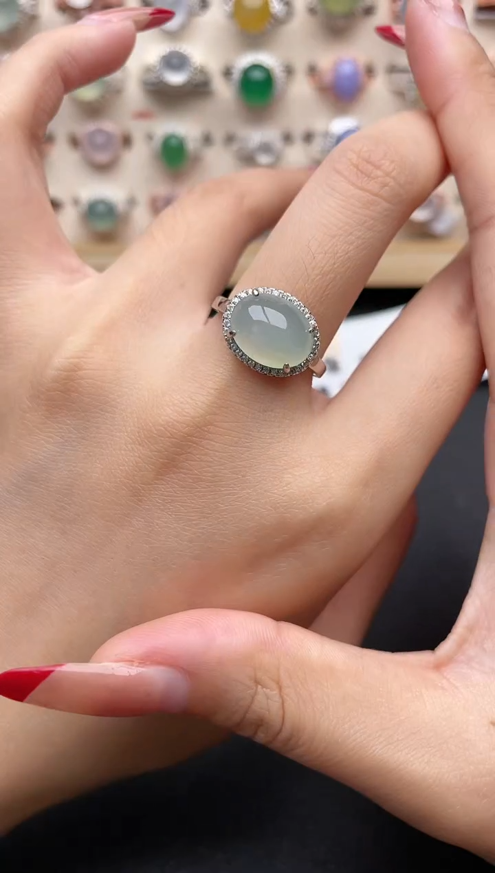 【闪购商品】翡翠戒指银S925镶嵌1一物一证一礼盒