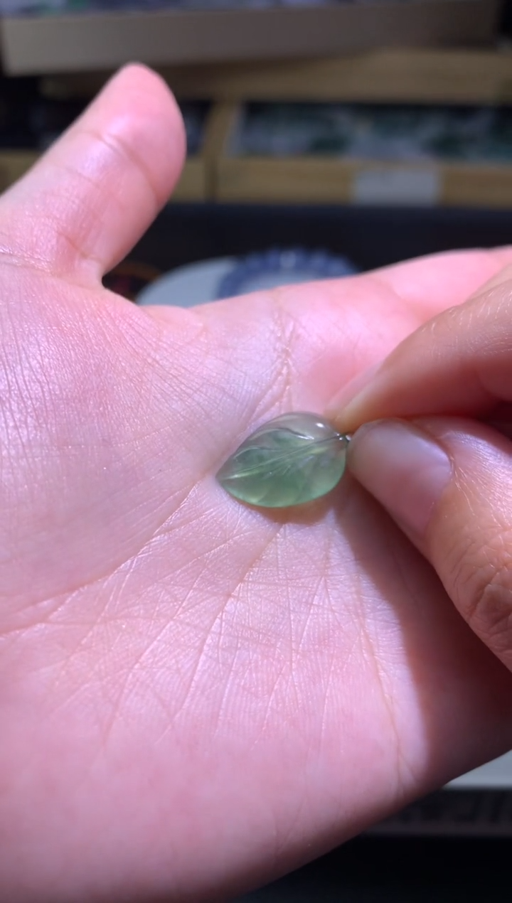 定制翡翠未镶嵌毛货