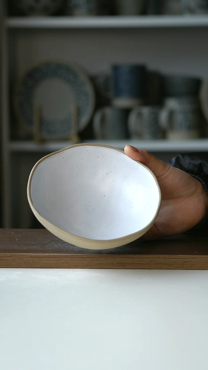 【闪购商品】陶瓷出西班牙斗笠碗@4-2@