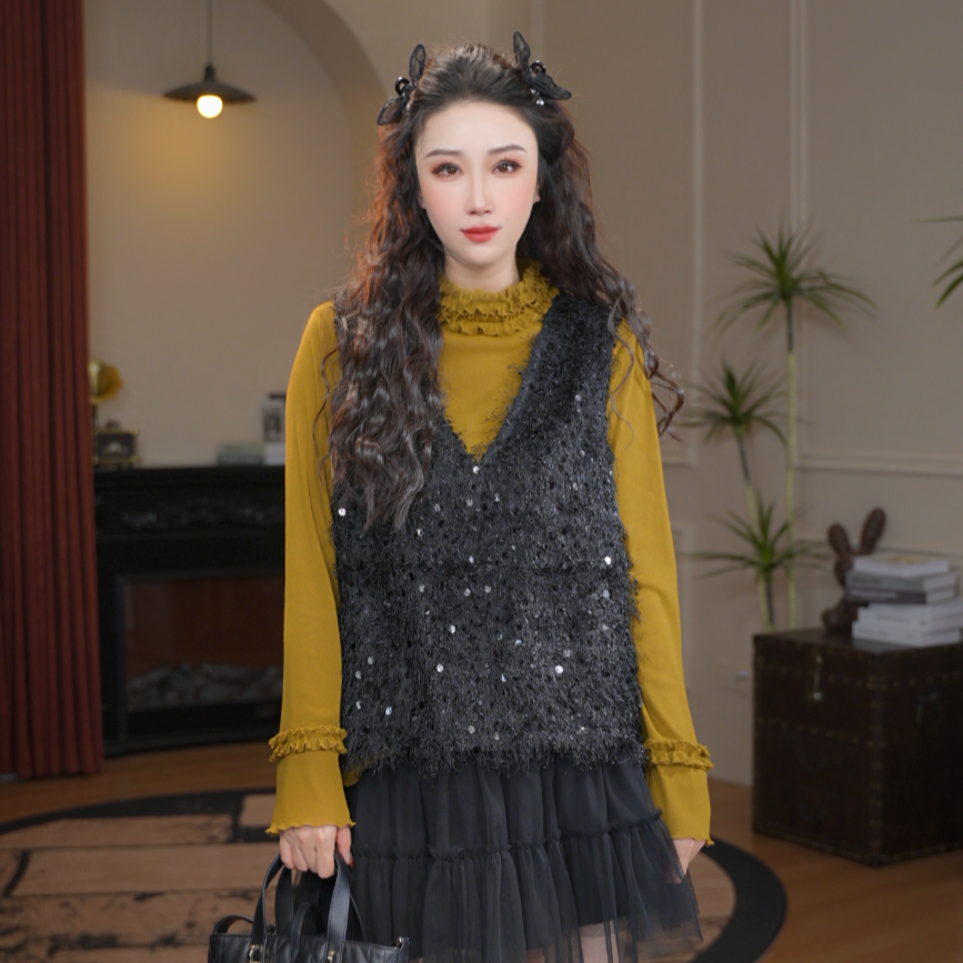 JR·雪姐·织光掠影-91263百搭显瘦V领流苏亮片短款马甲