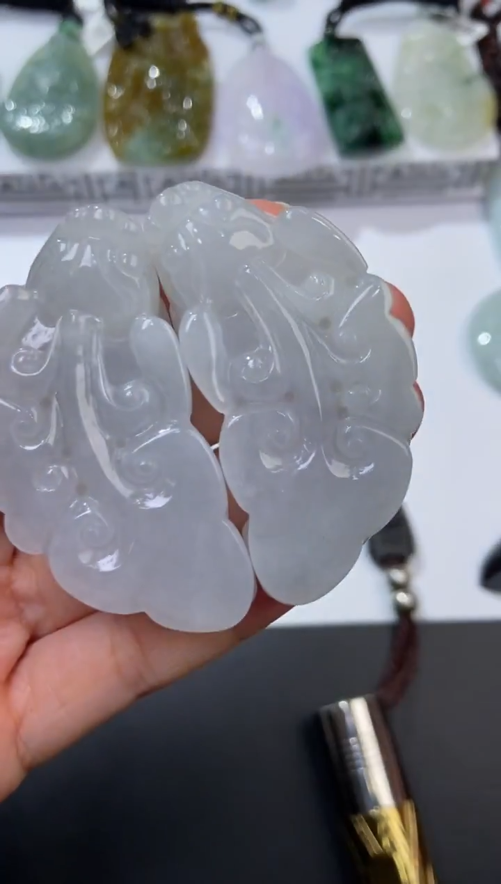 未镶嵌挂件翡翠374942 多人 