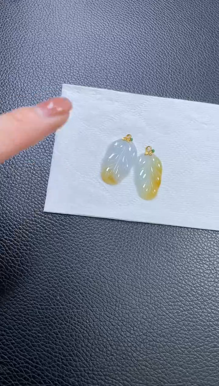 【闪购商品】翡翠挂件18K金镶嵌叶子多样性发一件