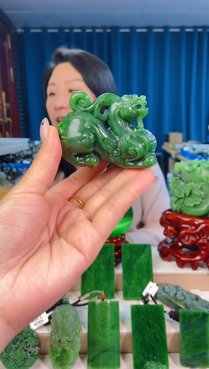 【闪购商品】和田玉挂件未镶嵌1