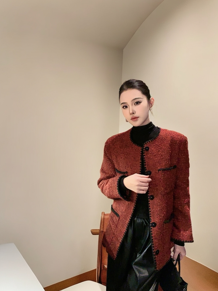 金黎儿黑红撞色编织复古小香风外套秋冬女夹棉款W014百搭冬季